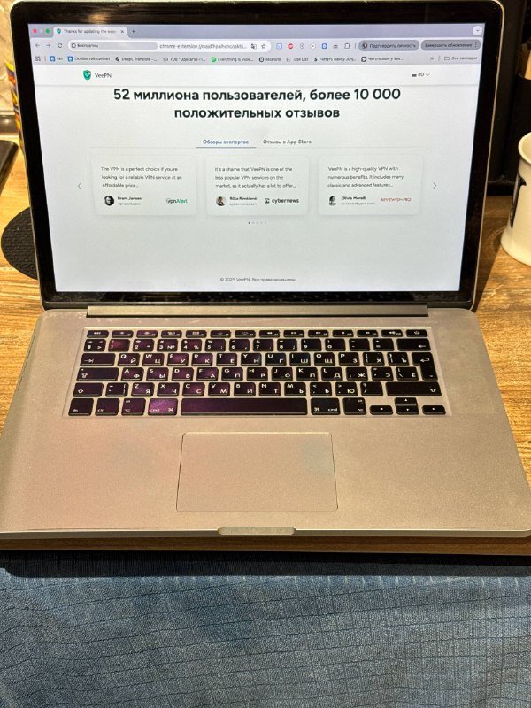 Монитор Dell P2720D, ноутбук 2015 года, фотоаппарат Зенит, FPV дрон GEPRC 8