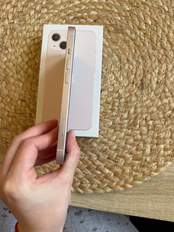 iPhone 13 pink 128GB 4