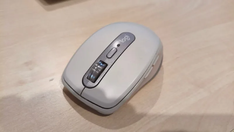 Мышь Logitech MX Anywhere 3 1