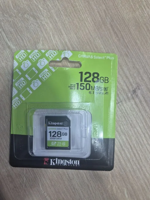 Карта памяти Kingston SDXC 128 ГБ