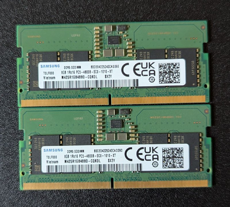 Оперативная память DDR5 Samsung 8GB для ноутбука, 2 шт