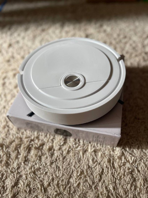 Робот-пылесос новый