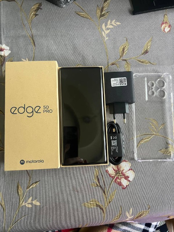 Моторола Edge 50pro, состояние новый 4
