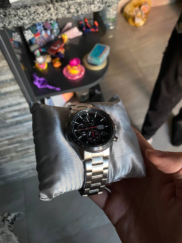 Оригинальные часы Lorus 2