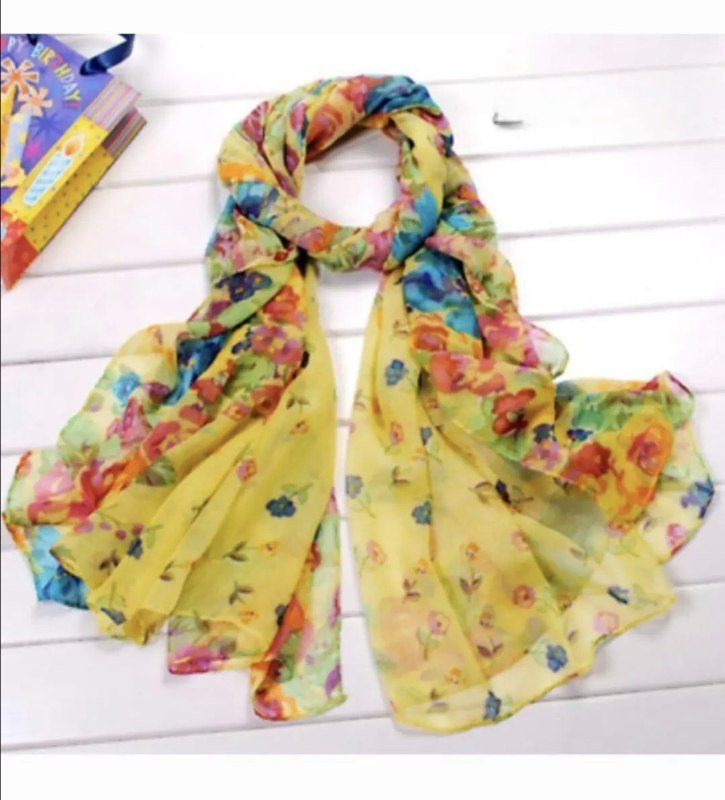 Шарфы разных цветов с принтом 7