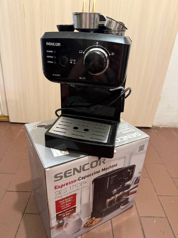 Кофемашина Sencor SES 1710BK