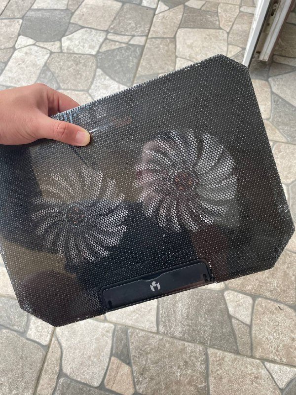 Охлаждающая подставка под ноутбук с вентиляторами 4