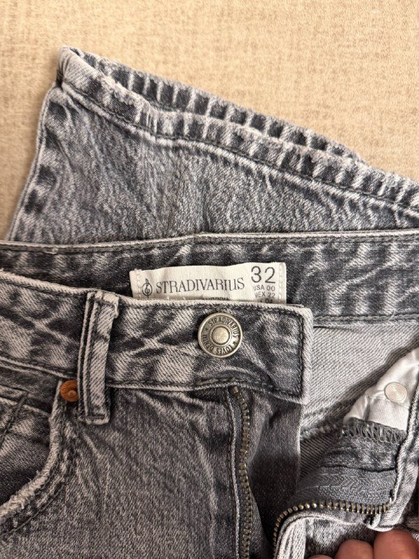 Джинсы Stradivarius, Джинсы Mango 4