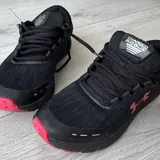 Кроссовки Under Armour, 41 размер 2