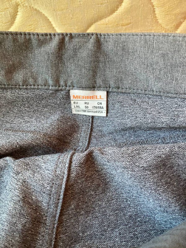 Штаны для хайкинга Kühl, Merrell SelectShield, ветровка H&M 4