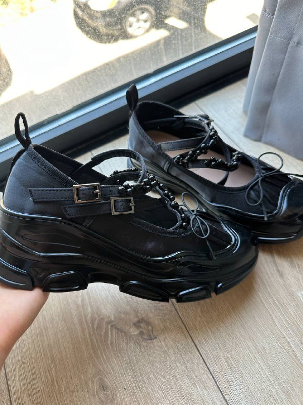 Кроссовки туфли Мэри Джейн 36 размер