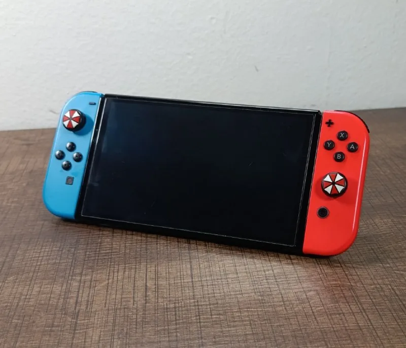 Nintendo Switch OLED 1