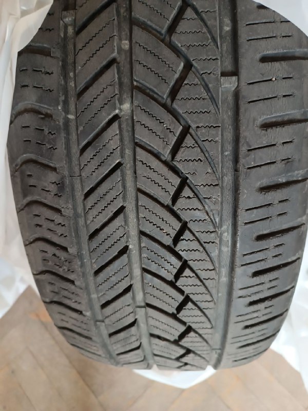 Покрышки 225-50 R-17, пара и разные рисунки 4