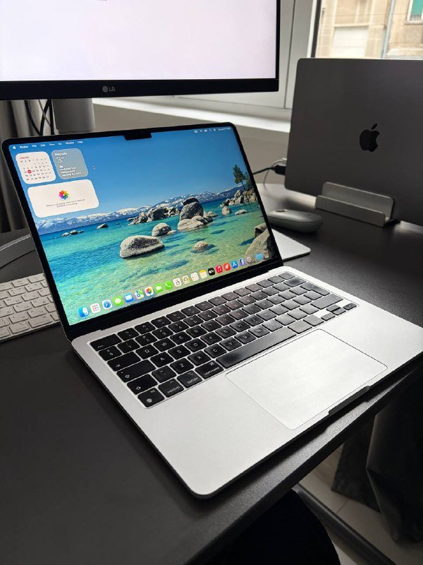 MacBook Air M2 24GB RAM 512GB SSD Silver