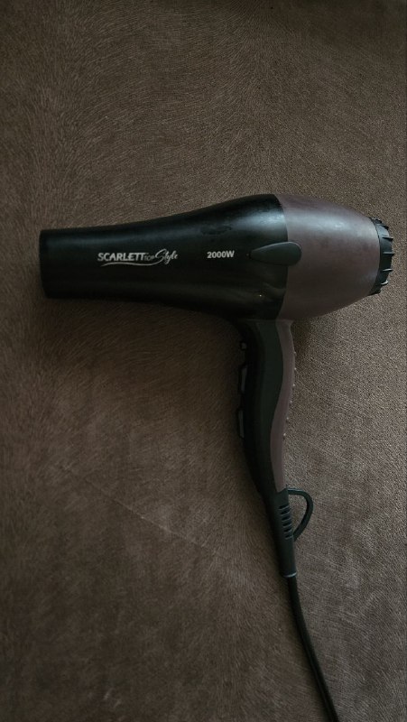 Рабочий фен Scarlett 2000W