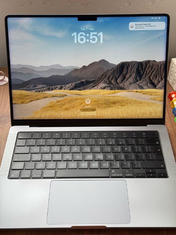 MacBook Pro 14” 2021 M1 Pro 16GB 512GB SSD 2