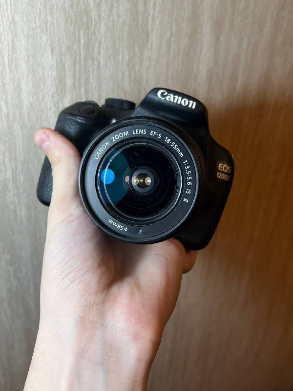 Камера Canon EOS 1200D с объективом 18-55mm 3