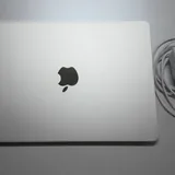 MacBook Air 13 M4 1