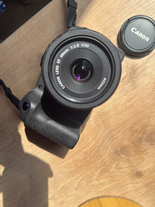 Камера CANON Rp, объектив 40 mm, карта памяти 256 GB 4
