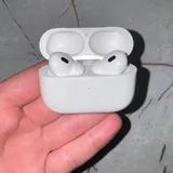 AirPods Pro 2 USB-C 1