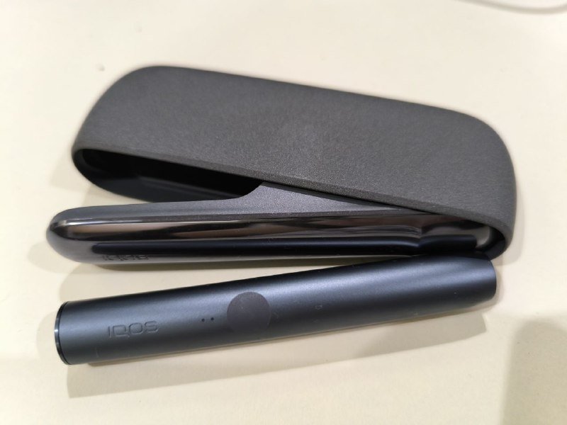 Icos Iluma электронное устройство для нагрева табака