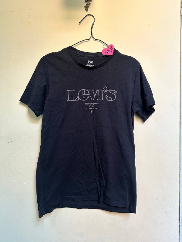 Футболка Levi’s размер s