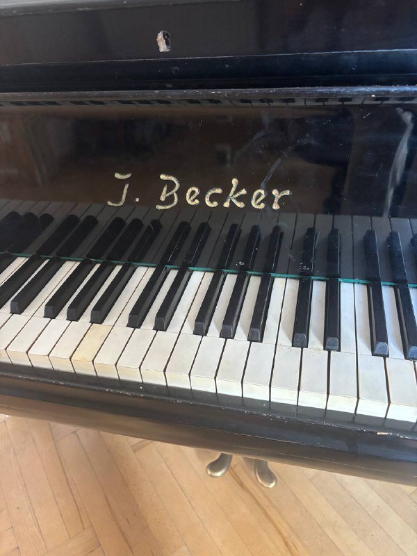 Рояль J. Becker антикварный музыкальный инструмент 2
