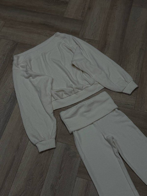 Костюм ZARA, Платье-шорты ZARA, Комплект Pull&Bear, Брюки ZARA, Платье Bershka, Юбка, Комплект TW, Костюм SHEISMONO, Платье ZARA, Платье Bershka, Платье Bershka 5