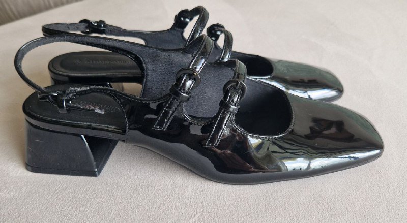 Туфли мери-джейн Страдивариус, Кроссовки сетчатые Sprandi 2