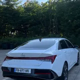 Hyundai Elantra 2025 Limited Hybrid 8