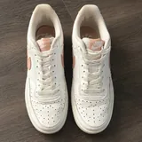 Кроссовки Nike 1