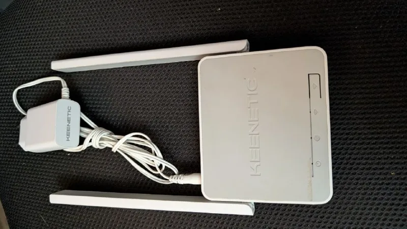 WiFi роутер Keenetic KN-1112