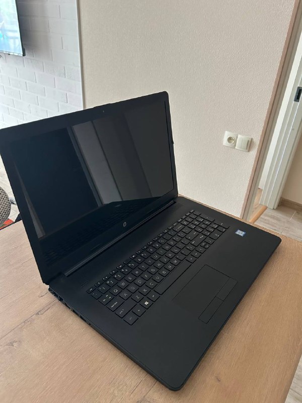 Ноутбук HP 17by0xxx, Intel Core I5, 8 GB RAM, 1 TB 2