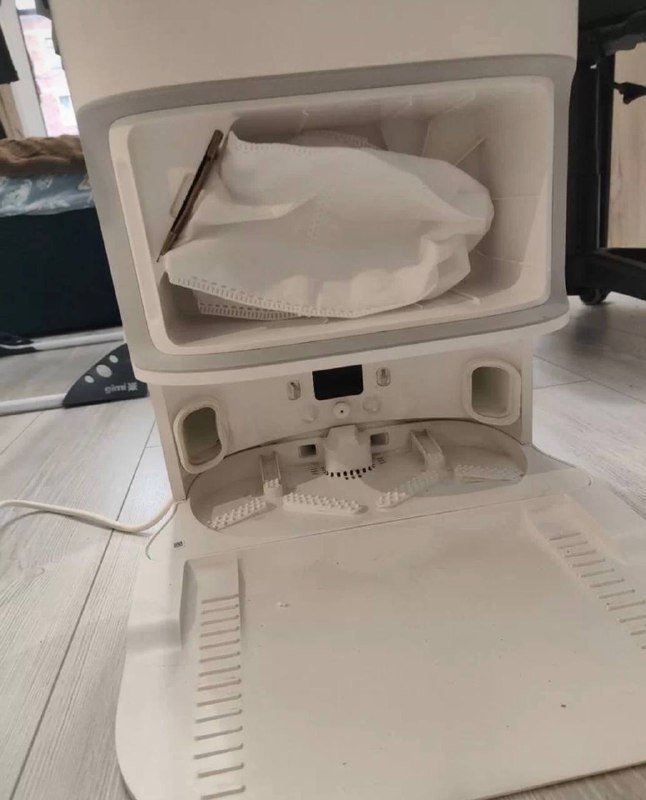 Робот-пылесос dreamebot 10 Ultra 3