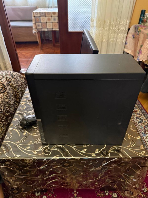 Компьютер, самокат, диски машины 3