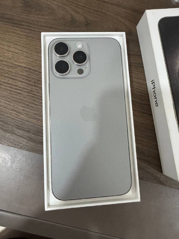 iPhone 15 Pro Max, 256 Гб, natural titanium