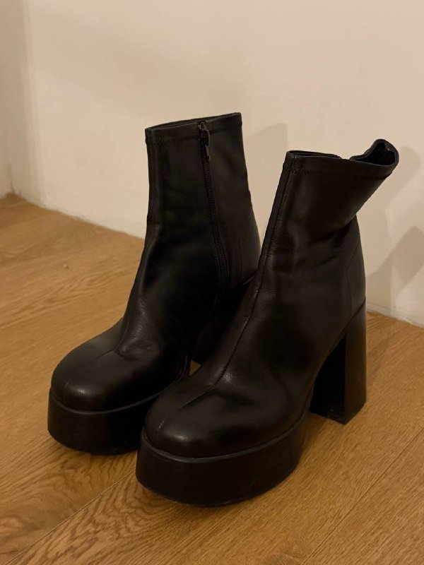 Сапоги Zara, балетки замшевые Tavrieli