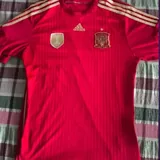 Adidas 2014 წლის ესპანეთის მსოფლიო თასის საშინაო საფეხბურთო მაისური 1