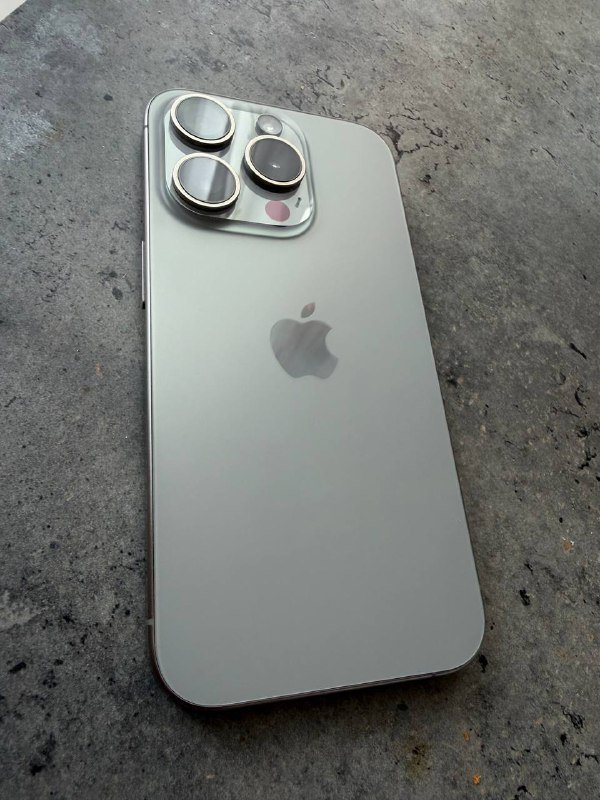 iPhone 15 Pro Natural Titanium SIM + eSIM