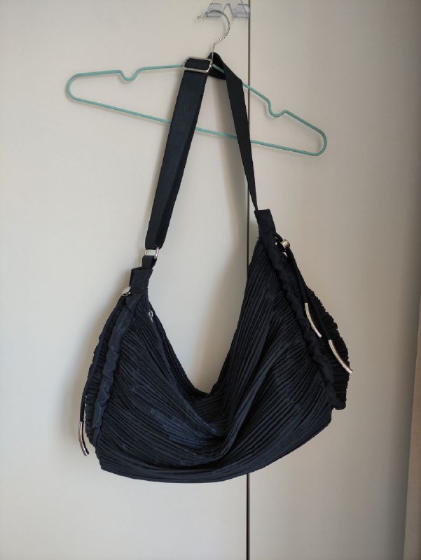 Платья Mark Formelle, Waikiki, H&M, сумка Zara 2