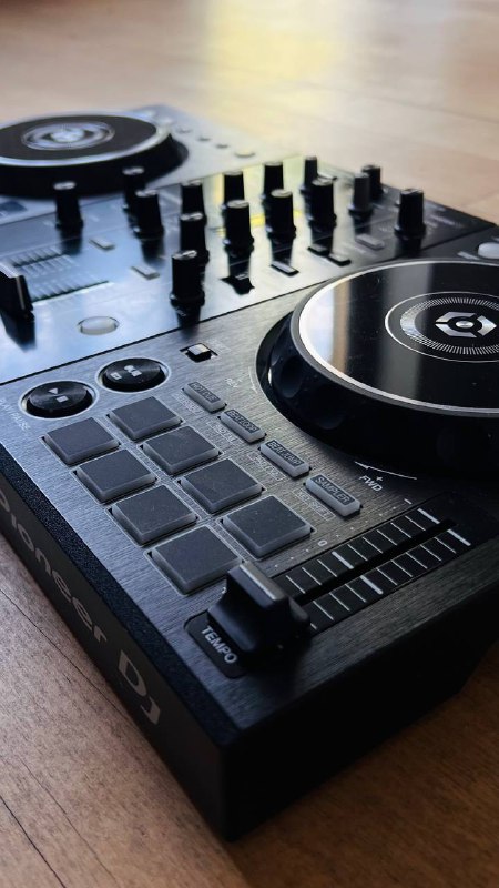 Pioneer DJ 400 2