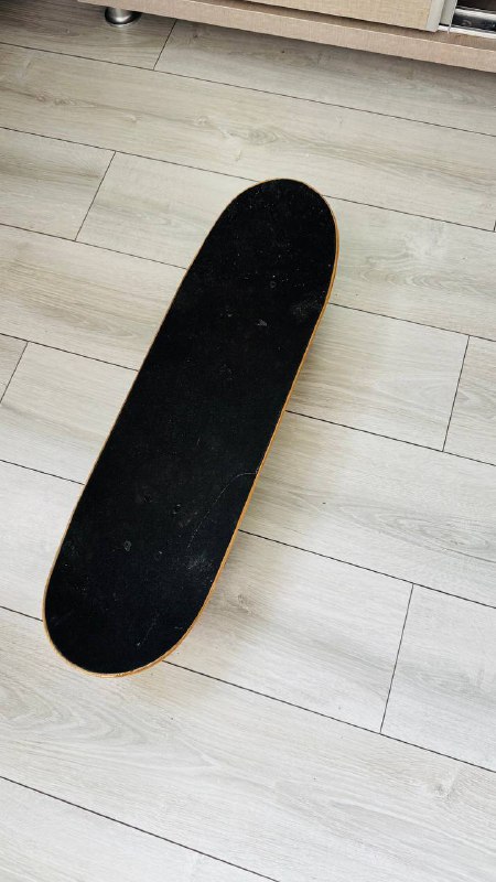 Скейтборд почти новый 2