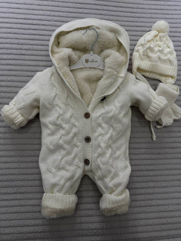 Теплый комбинезончик, костюмчик и шапочка для малышей 0-5 мес