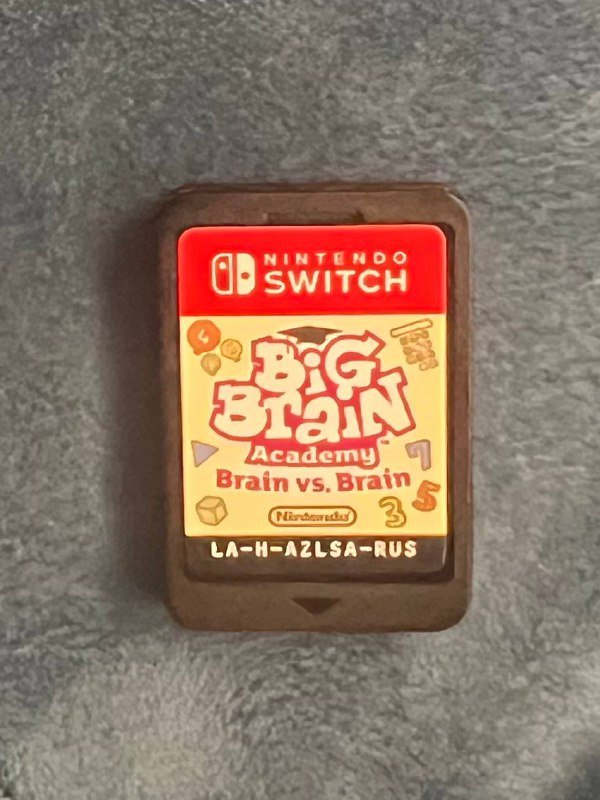 Nintendo Switch Lite, чехол, зарядный кабель, игра 4