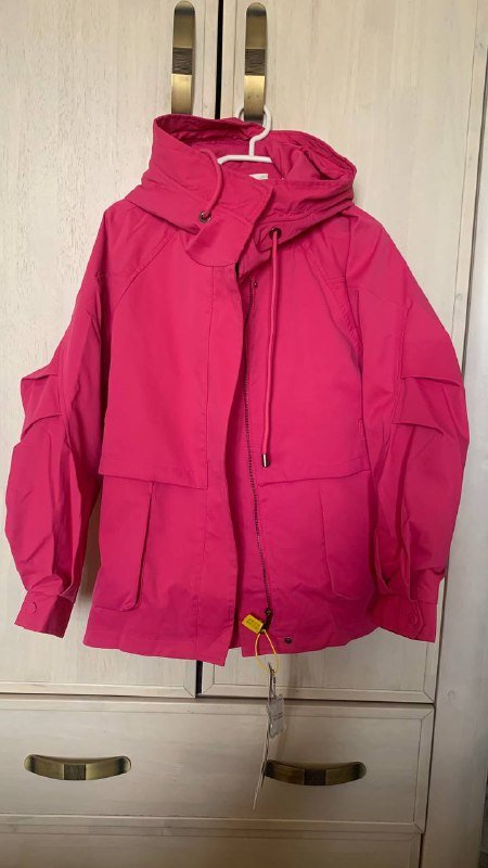 Женская куртка на осень-зиму, покрывало с наволочками 3