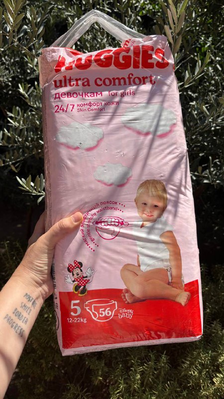 Подгузники Huggies для девочек