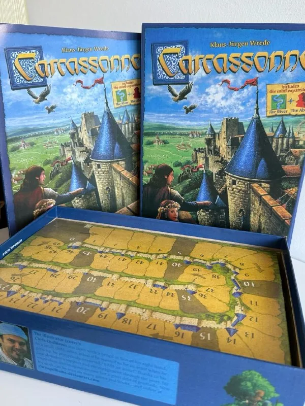 Настольная игра Carcassonne
