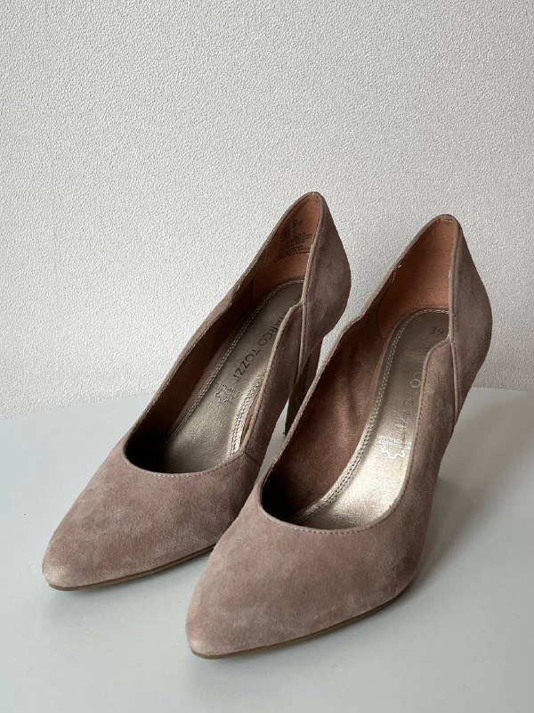 Туфли Marco Tozzi из натуральной замши 39 размер