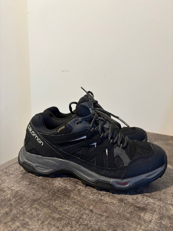 Salomon shoes on Gore-Tex, size 38/39