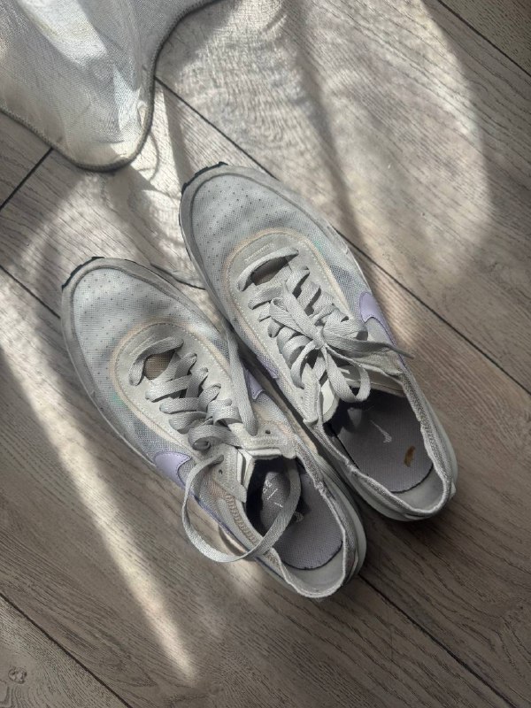 New shoes, size 42